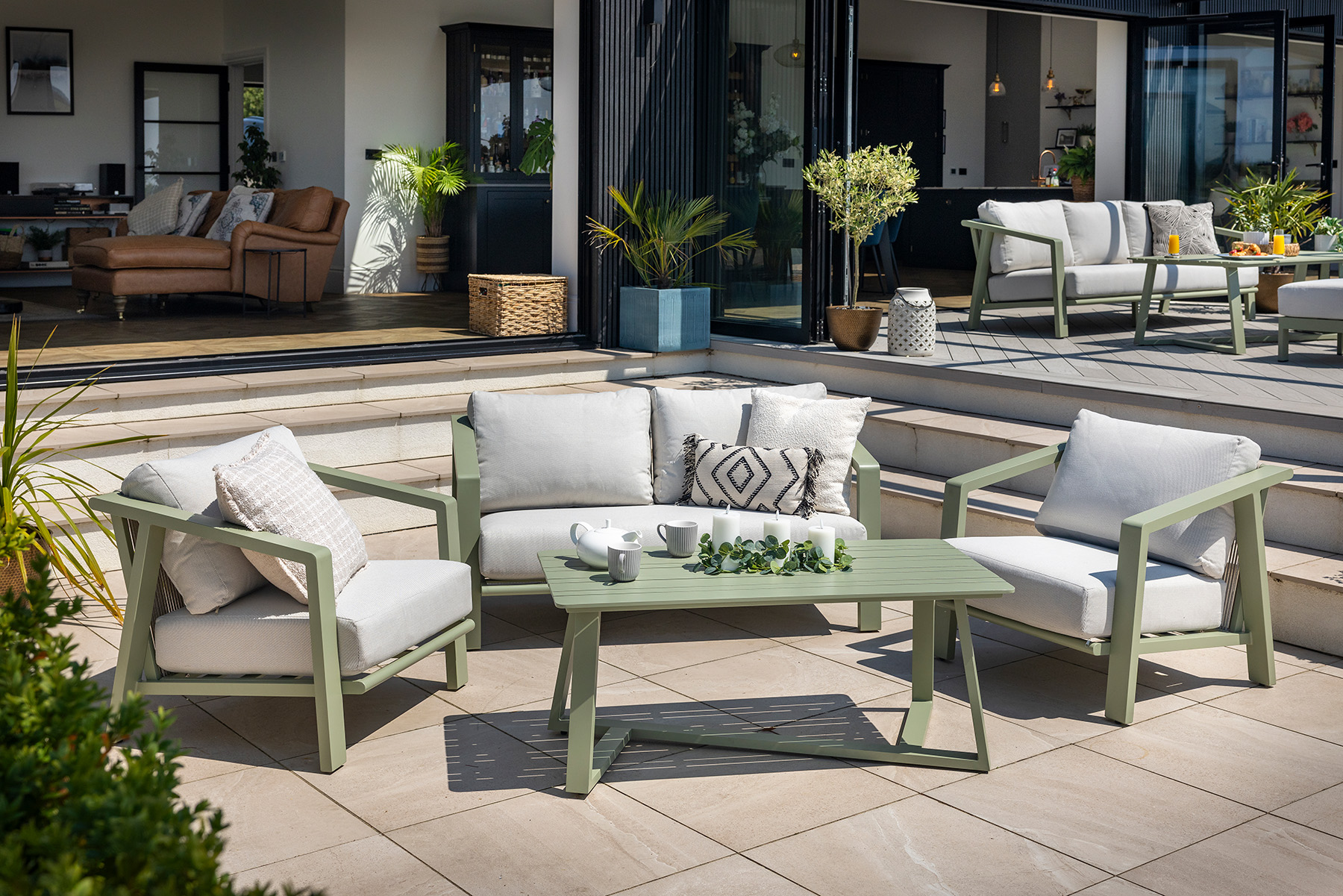 Alora 2 Seat Lounge Set
